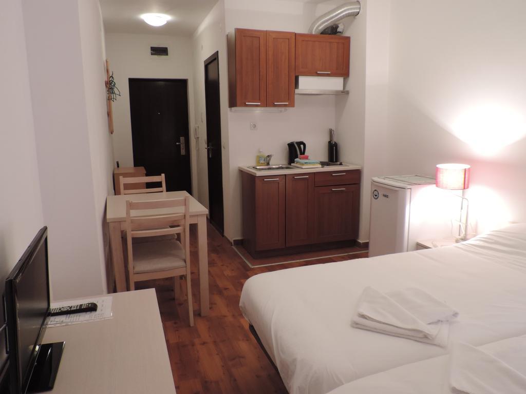 Gondola Apartments & Suites Bansko Værelse billede